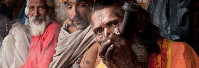 Sadhus fumando